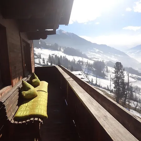 Bauernhof-ferienhaus Klocker Farmház Hart im Zillertal